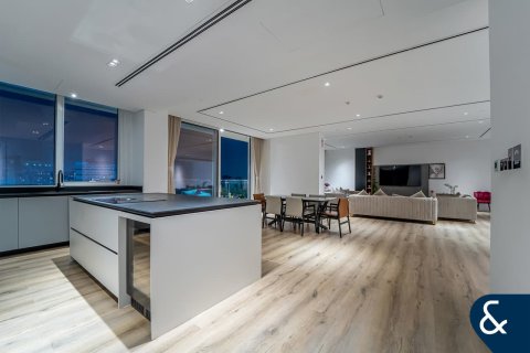 Apartment in SEVENTH HEAVEN in Al Barari, Dubai 2 bedrooms, 271 sq.m. № 79318 - photo 4