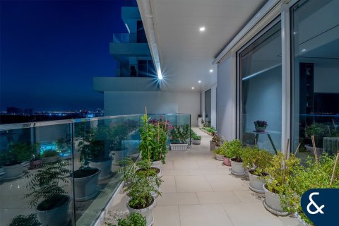 Apartment in SEVENTH HEAVEN in Al Barari, Dubai 2 bedrooms, 271 sq.m. № 79318 - photo 3