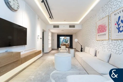 Apartment in 8 BOULEVARD WALK in Downtown Dubai (Downtown Burj Dubai), Dubai 1 bedroom, 130 sq.m. № 79321 - photo 1