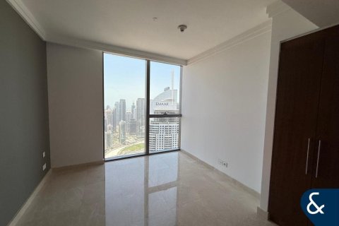 Apartment in BOULEVARD POINT in Downtown Dubai (Downtown Burj Dubai), Dubai 4 bedrooms, 272 sq.m. № 79319 - photo 17