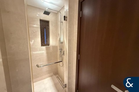 Apartment in BOULEVARD POINT in Downtown Dubai (Downtown Burj Dubai), Dubai 4 bedrooms, 272 sq.m. № 79319 - photo 19