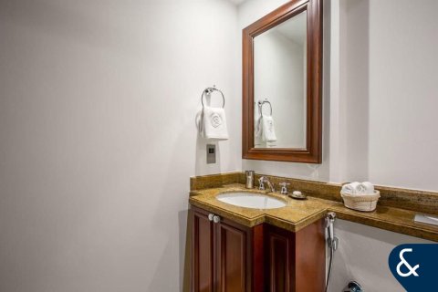 Appartement à Old Town, Dubai, 1 chambre, 76 m², № 79316 - photo 8