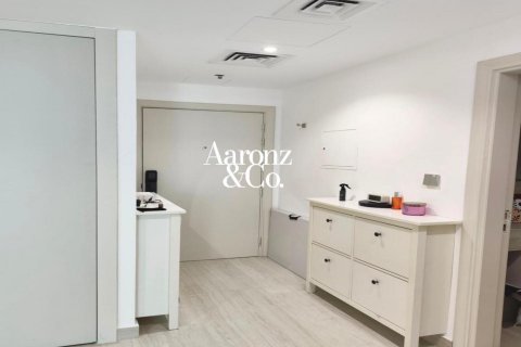 Apartment in Jumeirah Lake Towers, Dubai 1 bedroom, 84 sq.m. № 135273 - photo 10
