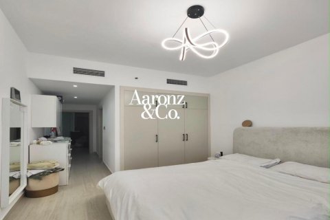 Apartment in Jumeirah Lake Towers, Dubai 1 bedroom, 84 sq.m. № 135273 - photo 8