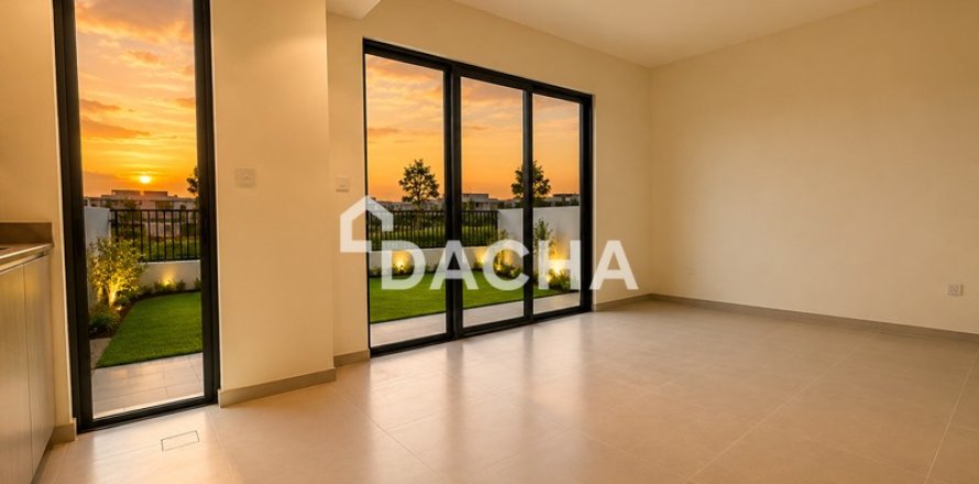 Таунхаус в EMAAR South, Dubai South (Dubai World Central), Дубай, 3 спальни, 193м², № 135274