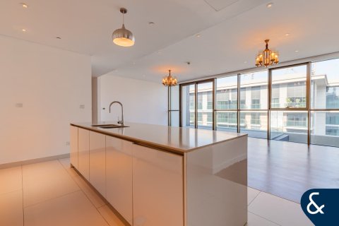 Apartment in City Walk, Dubai 3 bedrooms, 209 sq.m. № 79213 - photo 8