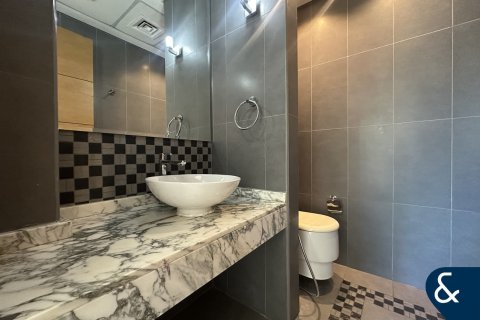 Снять в аренду виллу в Legacy Nova Villas, Jumeirah Park, Дубай: 4 спальни, 611м², № 79212 - фото 10