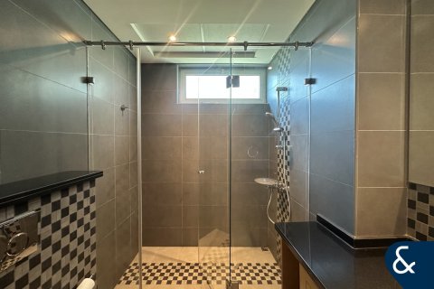 Снять в аренду виллу в Legacy Nova Villas, Jumeirah Park, Дубай: 4 спальни, 611м², № 79212 - фото 17