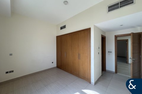 Снять в аренду виллу в Legacy Nova Villas, Jumeirah Park, Дубай: 4 спальни, 611м², № 79212 - фото 14