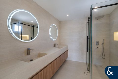 Снять в аренду виллу в Meadows, Дубай: 4 спальни, 540м², № 79207 - фото 12