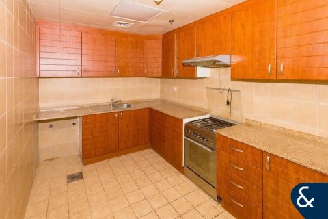 Снять в аренду квартиру в Джумейра Лейк Тауэрс, Дубай: 2 спальни, 122м², № 79206 - фото 9