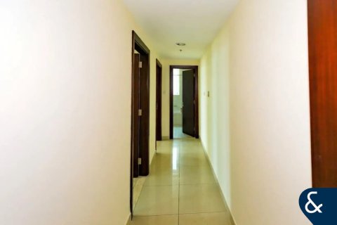 Снять в аренду квартиру в Джумейра Лейк Тауэрс, Дубай: 2 спальни, 122м², № 79206 - фото 11