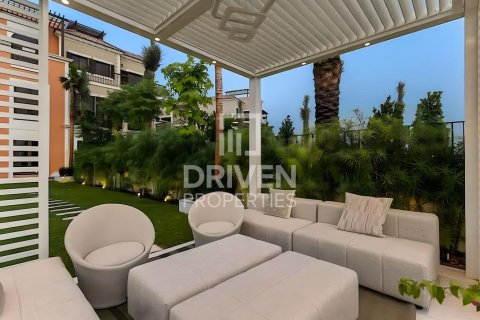Villa à Jumeirah, Dubai, 5 chambres, 634.53 m², № 126656 - photo 25