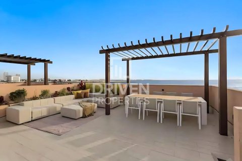 Villa à Jumeirah, Dubai, 5 chambres, 634.53 m², № 126656 - photo 29