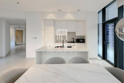Apartment in Marquise Square Tower, Business Bay, Dubai 2 bedrooms, 148.74 sq.m. № 126657 - photo 2