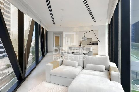 Apartment in Marquise Square Tower, Business Bay, Dubai 2 bedrooms, 148.74 sq.m. № 126657 - photo 4