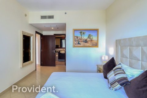 Apartment in The Views, Dubai 3 bedrooms, 187.4 sq.m. № 2867 - photo 6