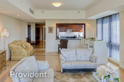Apartment in The Views, Dubai 3 bedrooms, 187.4 sq.m. № 2867 - photo 23