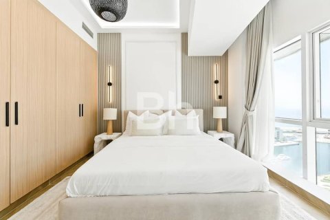 Apartment in Dubai Marina, Dubai 3 bedrooms, 195 sq.m. № 57592 - photo 9