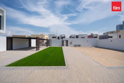 Villa in Al Barsha, Dubai 4 bedrooms, 929 sq.m. № 137891 - photo 25