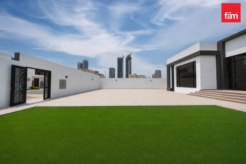 Villa in Al Barsha, Dubai 4 bedrooms, 929 sq.m. № 137891 - photo 10