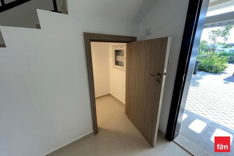 Townhouse in Dubai 3 bedrooms, 112.2 sq.m. № 111427 - photo 8