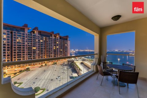 Appartement à Palm Jumeirah, Dubai, 2 chambres, 155.2 m², № 111428