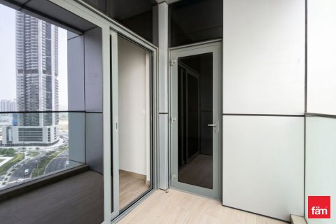 Apartment in Business Bay, Dubai 1 bedroom, 70.7 sq.m. № 109153 - photo 12