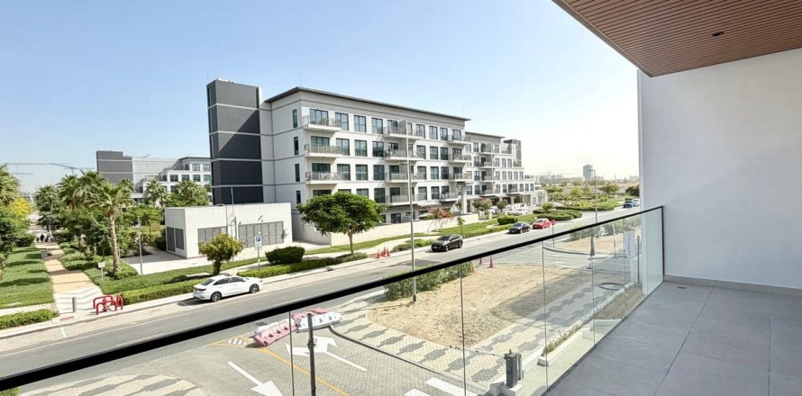 Apartment in Dubai Studio City, Dubai 2 bedrooms, 117.1 sq.m. № 109222