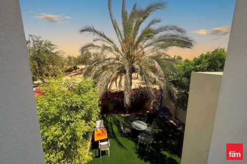 Townhouse in Dubai 3 bedrooms, 231.3 sq.m. № 109154 - photo 18