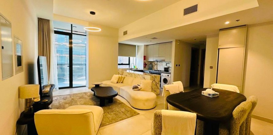 Apartment in Dubai Sports City, Dubai 2 bedrooms, 117.2 sq.m. № 113018