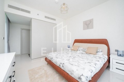 Apartment in EMAAR Beachfront, Dubai Harbour, Dubai 2 bedrooms, 120 sq.m. № 38752 - photo 17