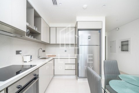 Apartment in EMAAR Beachfront, Dubai Harbour, Dubai 2 bedrooms, 120 sq.m. № 38752 - photo 10