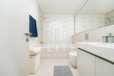 Apartment in EMAAR Beachfront, Dubai Harbour, Dubai 2 bedrooms, 120 sq.m. № 38752 - photo 19