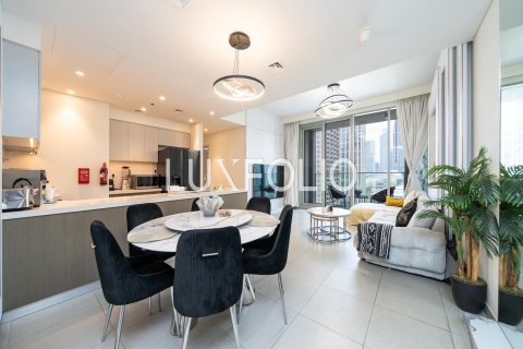 Apartment in Forte, Downtown Dubai (Downtown Burj Dubai), Dubai 3 bedrooms, 146 sq.m. № 45507 - photo 1