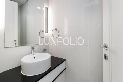 Apartment in Downtown Dubai (Downtown Burj Dubai), Dubai 1 bedroom, 81 sq.m. № 45508 - photo 6