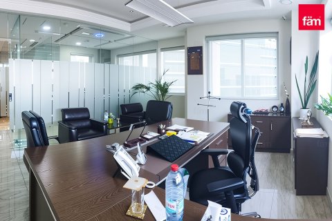 Office in Business Bay, Dubai 142.7 sq.m. № 50907 - photo 11