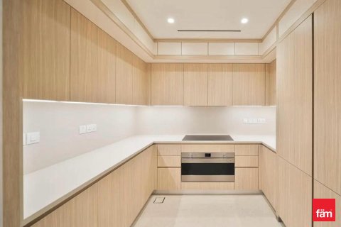 Apartment in Dubai 4 bedrooms, 331.1 sq.m. № 89229 - photo 22