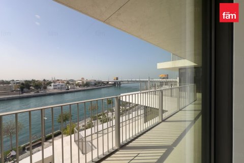 Apartment in Dubai 4 bedrooms, 331.1 sq.m. № 89229 - photo 12