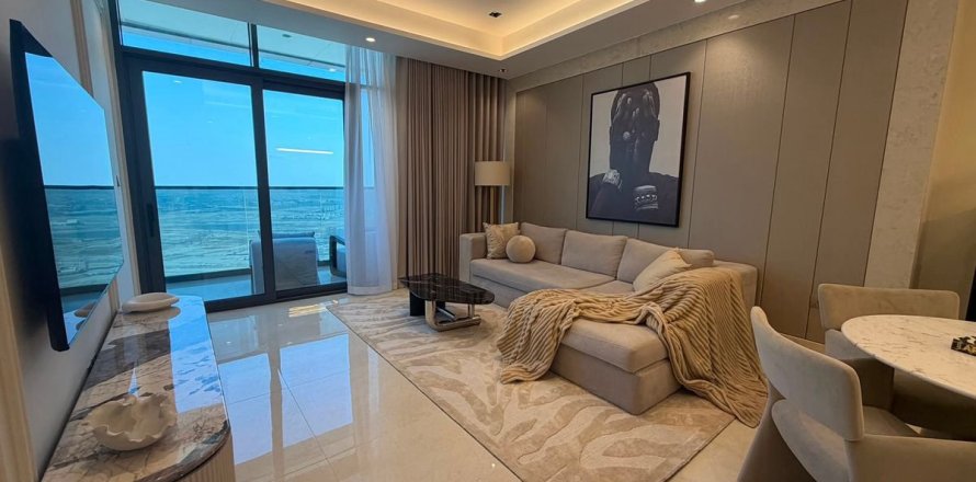Appartement à Business Bay, Dubai, 2 chambres, 116.9 m², № 112428