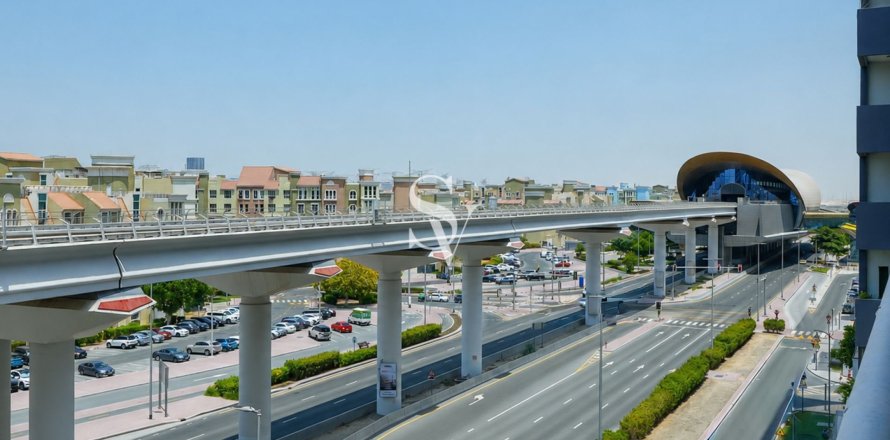 Appartement à Al Furjan, Dubai, 3 chambres, 187 m², № 113345