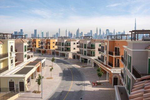 Dubai Holding launches a new gated townhouse development in Al Barsha South worth $185 million