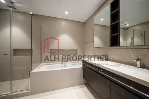 Apartment in Downtown Dubai (Downtown Burj Dubai), Dubai 3 bedrooms, 164 sq.m. № 92850 - photo 18