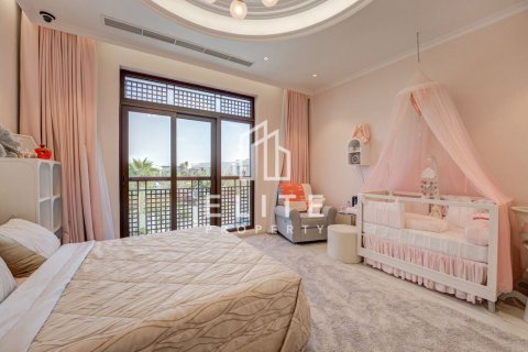 Купить виллу в District One, Мохаммед Бин Рашид Сити, Дубай: 6 спален, 924м², № 134939 - фото 17
