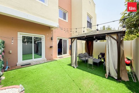 Townhouse in Dubai 3 bedrooms, 163.4 sq.m. № 123361 - photo 2