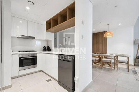 Apartment in Zabeel, Dubai 2 bedrooms, 101.36 sq.m. № 128490 - photo 10