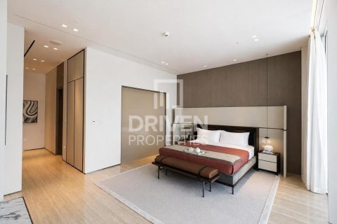 Apartment in Jumeirah Beach Residence, Dubai 3 bedrooms, 297.48 sq.m. № 128488 - photo 8