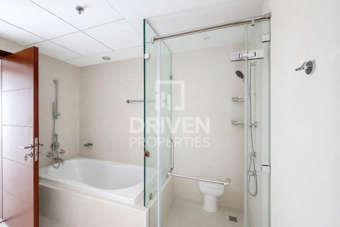 Apartment in Standpoint Towers, Downtown Dubai (Downtown Burj Dubai), Dubai 2 bedrooms, 95.78 sq.m. № 128489 - photo 8