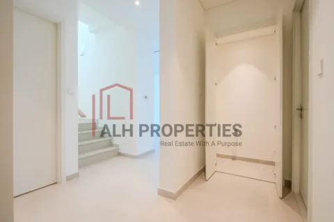 Townhouse in Mudon, Dubai 3 bedrooms, 168 sq.m. № 92765 - photo 10