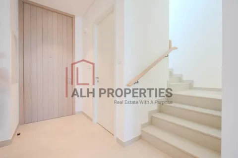 Townhouse in Mudon, Dubai 3 bedrooms, 168 sq.m. № 92765 - photo 11
